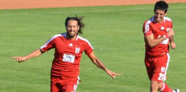 Ali Öztürk imzaladı