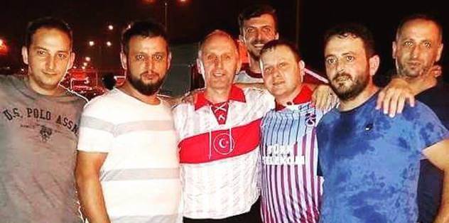 Nefretle kınıyorum