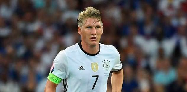Schweinsteiger mi, olabilir!
