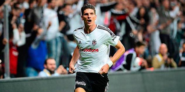 Gomez ayrıldı