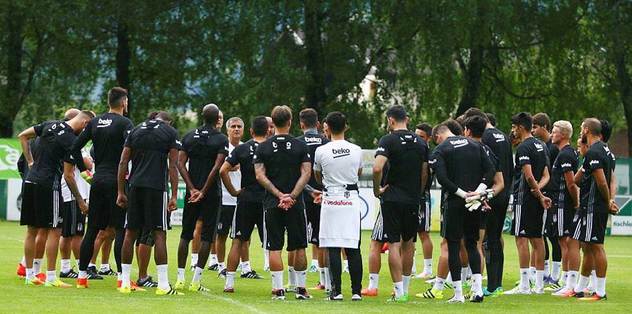 Beşiktaş'ın Avusturya kampı sürüyor