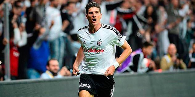 Gomez geri dönebilir