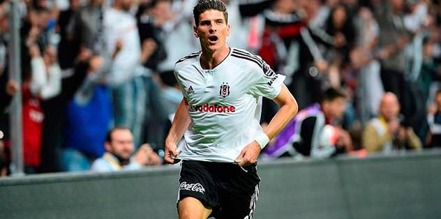 Gomez sürprizi