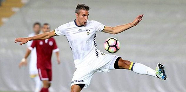 Rangers, Van Persie transferini yalanladı