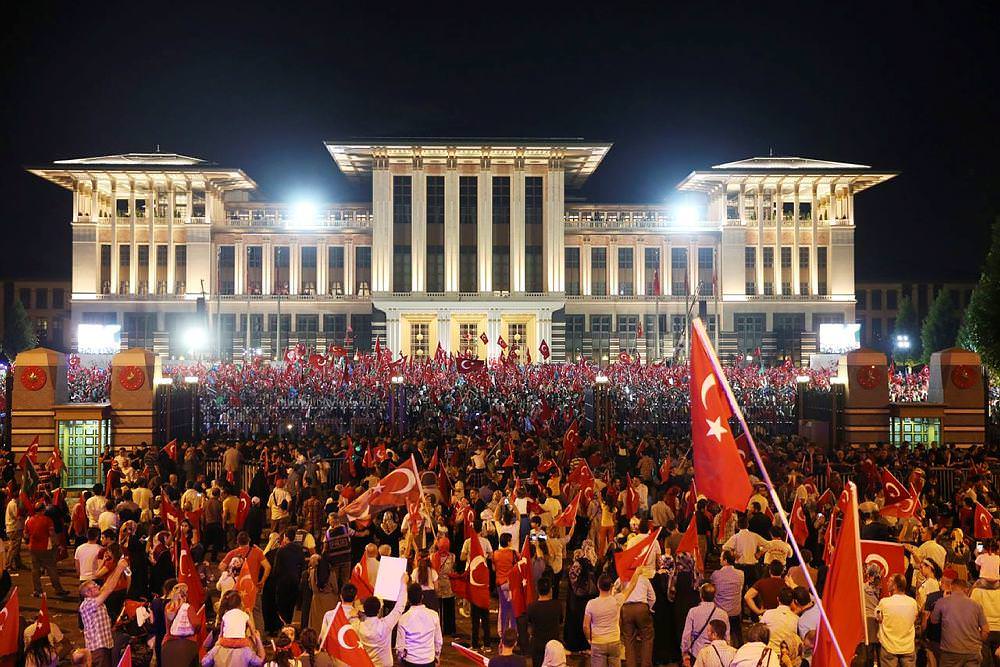 "Bu millet ihanet affetmez" - 1