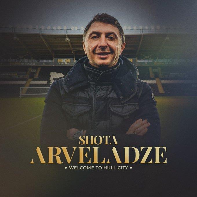 Hull City'nin yeni hocası Şota Arveladze oldu!