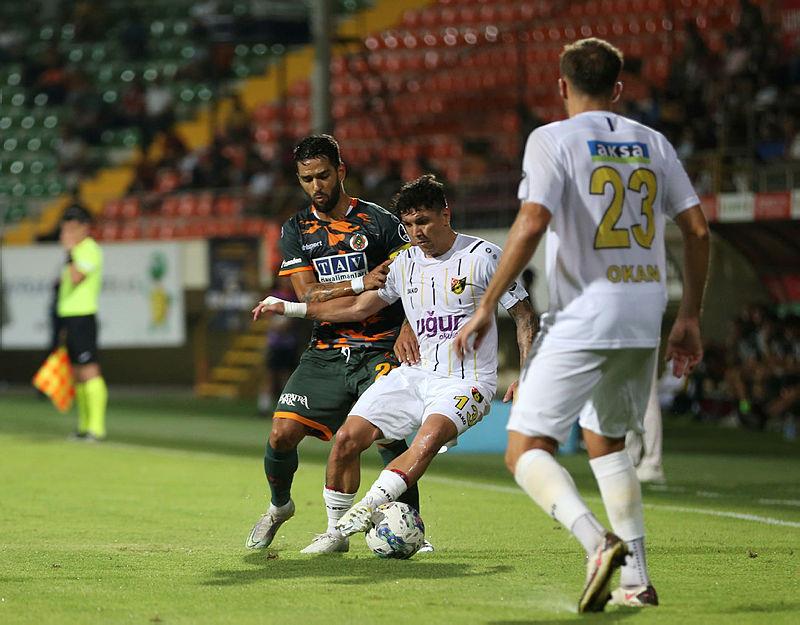 alanyaspor-istanbulspor-0-1-mac-sonucu-o...96121.jpeg