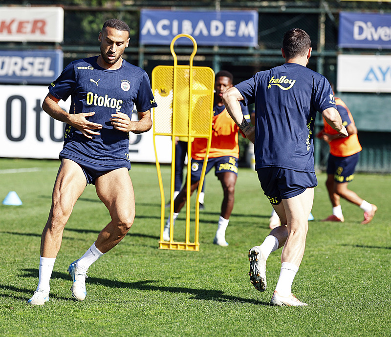 fenerbahcede-kasimpasa-maci-hazirliklari-suruyor-1725895705091.jpeg