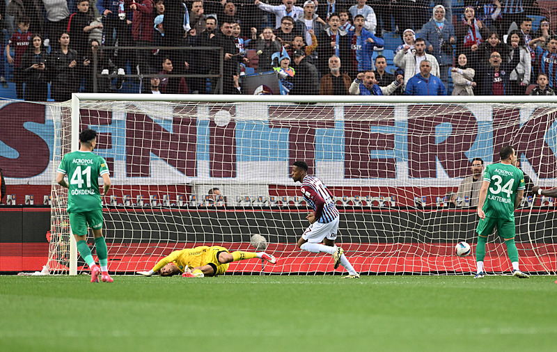 trabzonspor-sipay-bodrum-fk-maci-canli-izle-ziraat-turkiye-kupasi-1743607323064.jpeg