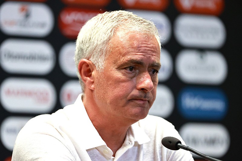 aSpor: Fenerbahçe'de Jose Mourinho'nun ekibi değişiyor