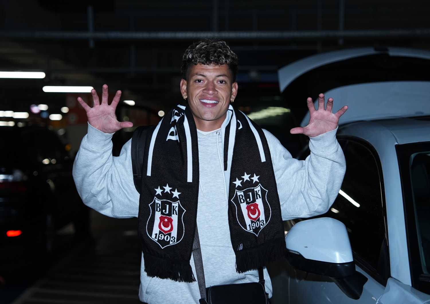 aSpor: Beşiktaşlı o isim Portekiz yolcusu! Resmi maçlarda süre bulamamıştı