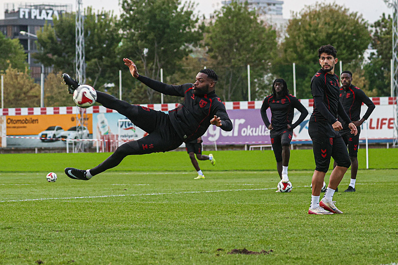 Kayserispor-Samsunspor maçı muhtemel 11'leri