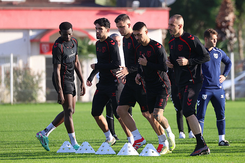 Konyaspor-Samsunspor maçı muhtemel 11'leri