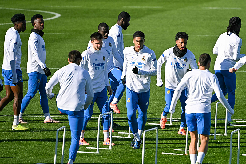 Olympiakos-Real Madrid maçı