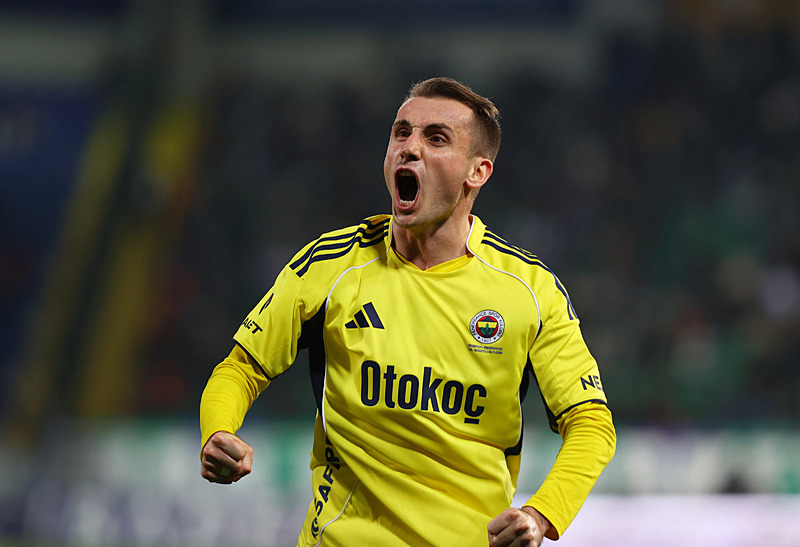 fenerbahce-galatasaray-maci-ne-zaman-saat-kacta-ve-hangi-kanalda-1764564953604.png Fenerbahçe-Galatasaray derbisinde ilk defa oynayacak futbolcular