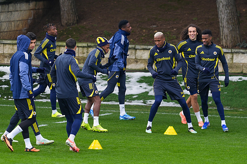 Fenerbahçe-Aston Villa maçı