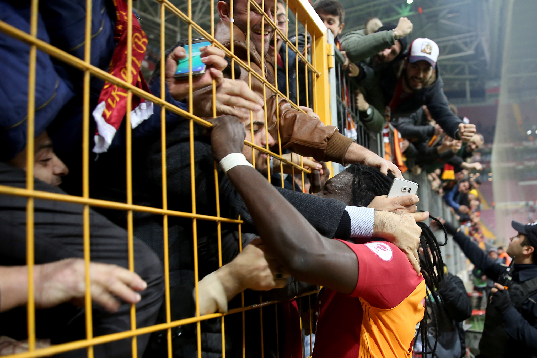 Bafetimbi Gomis satıldı