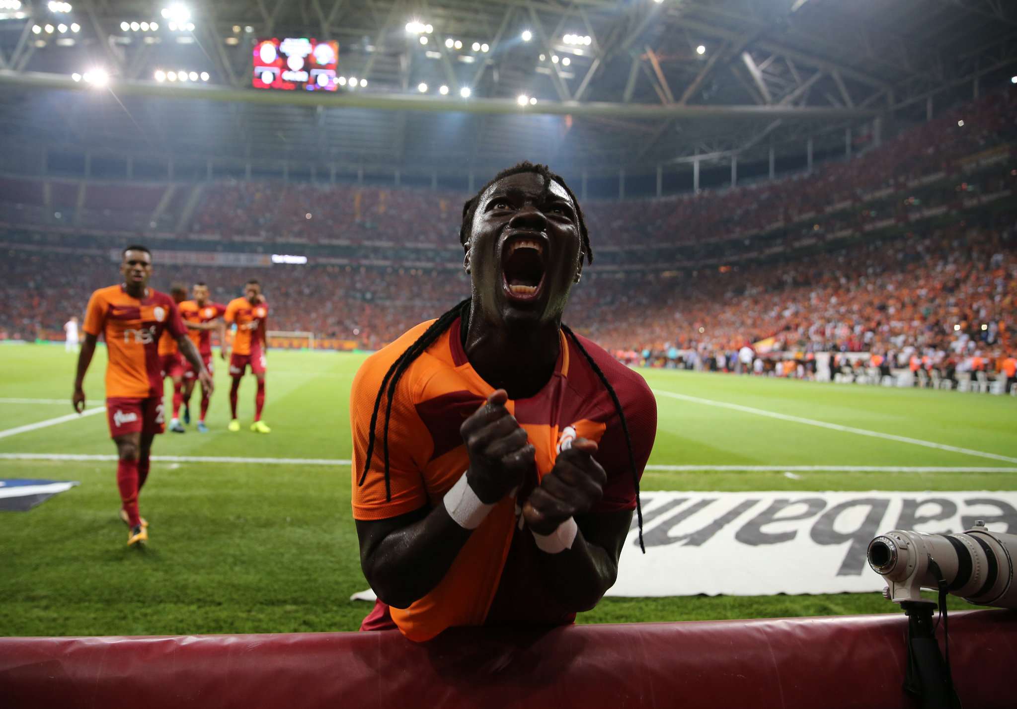 Bafetimbi Gomis satıldı