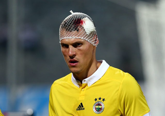 Fenerbahçe’den Gerrard’a flaş Skrtel yanıtı!