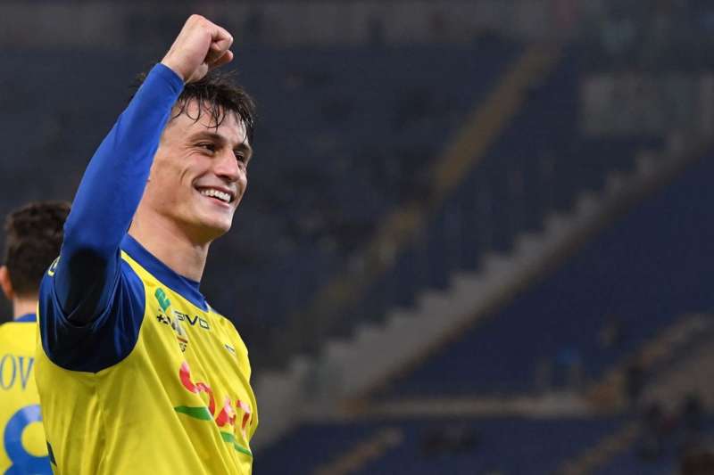 Gomis’in yanına İtalyan Forvet