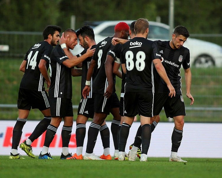 Rıdvan Dilmen Beşiktaş, Fenerbahçe ve Galatasaray’ın transfer gündemini değerlendirdi