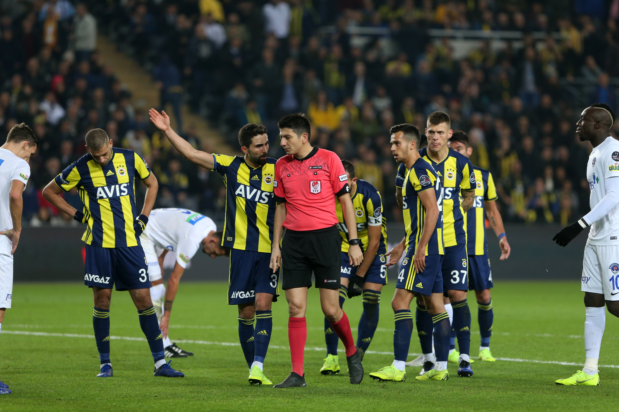Fenerbahçe - Kasımpaşa maçının hakem raporu