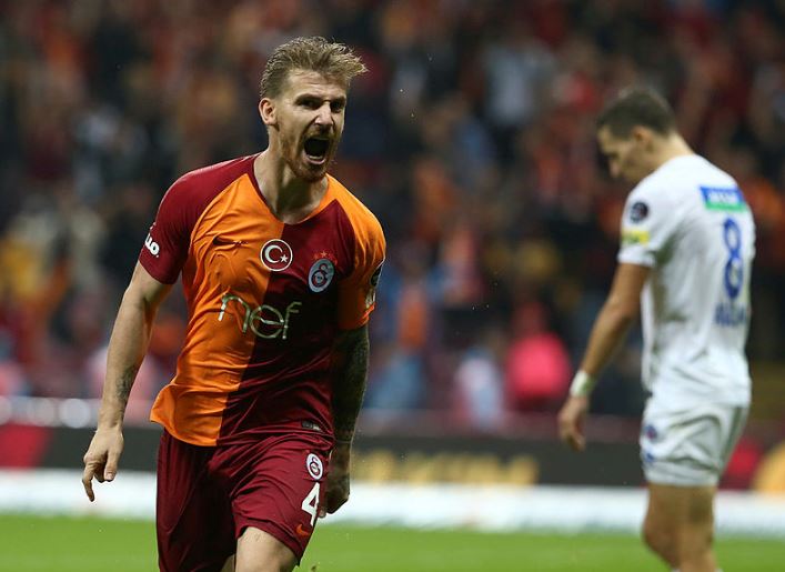 Fenerbahçe-Galatasaray arasında flaş takas