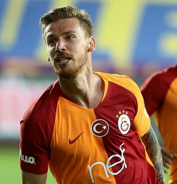 Fenerbahçe-Galatasaray arasında flaş takas