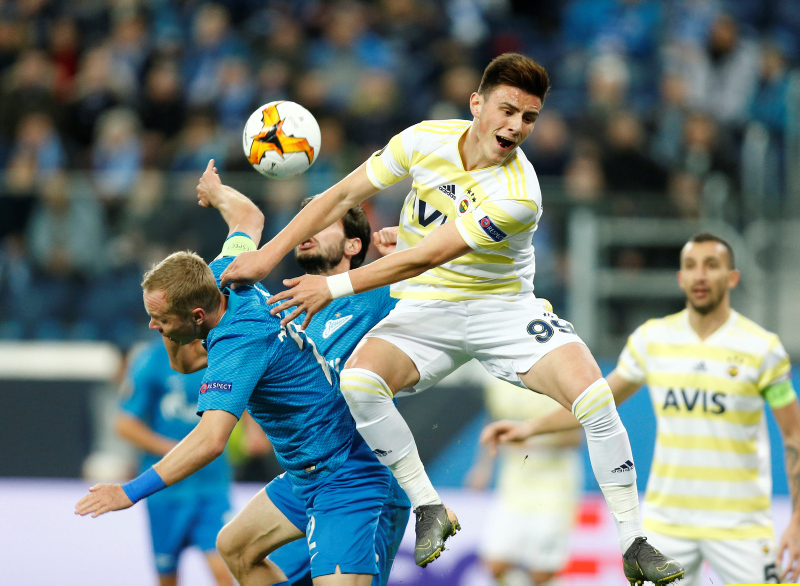 Spor yazarları Zenit - Fenerbahçe maçını değerlendirdi
