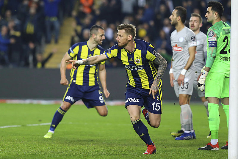 Serdar Aziz Fenerbahçe’ye transferini anlattı