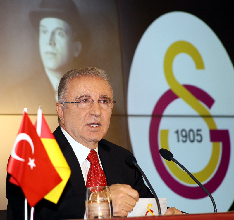 Galatasaray eski başkanı Ünal Aysal’dan flaş sözler!