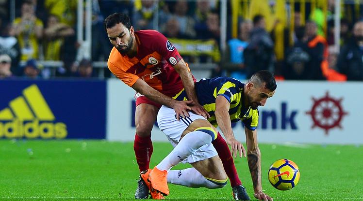 Galatasaray’da Fenerbahçe derbisi öncesi büyük şok!