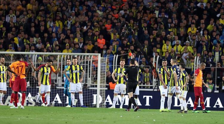 UEFA’dan Fenerbahçe-Galatasaray derbisine inceleme