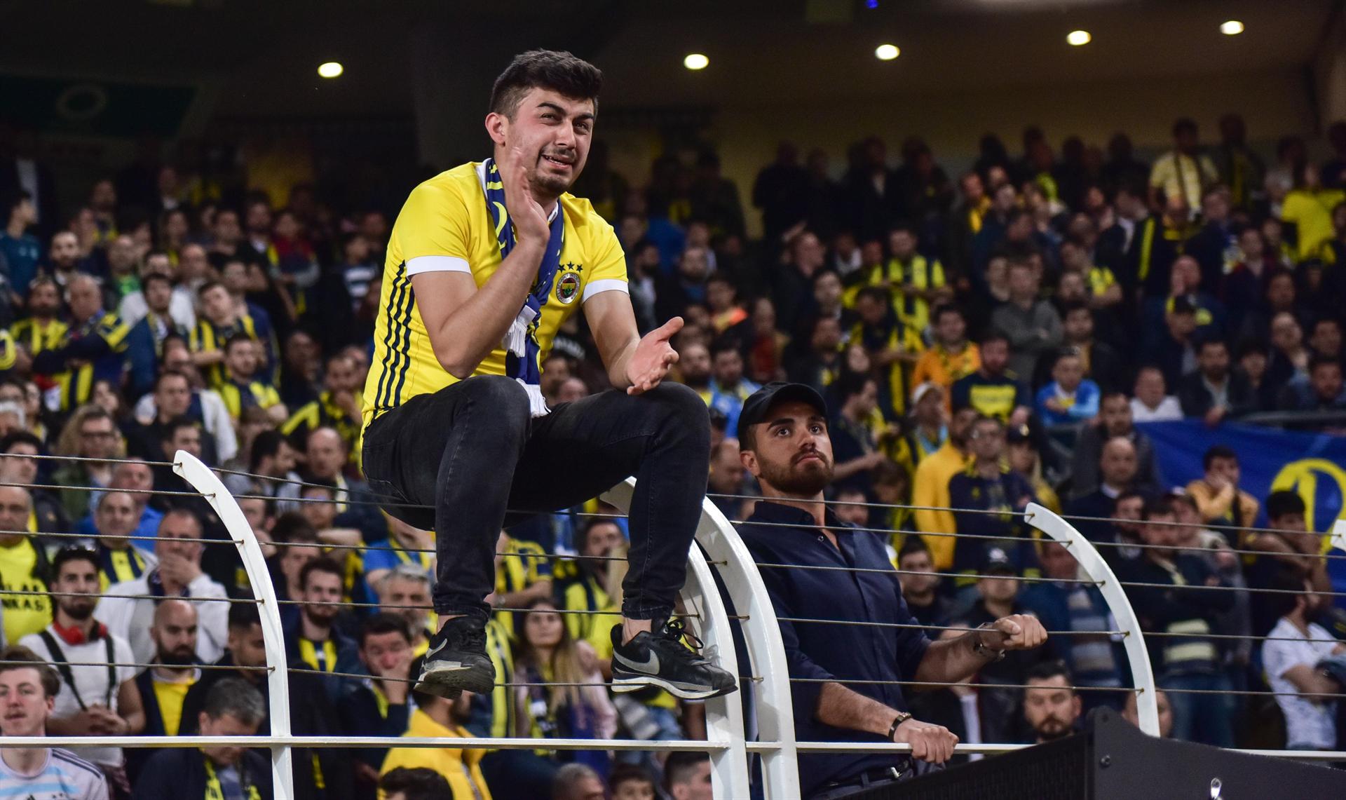 Fenerbahçe’yi bekleyen tehlike ne?