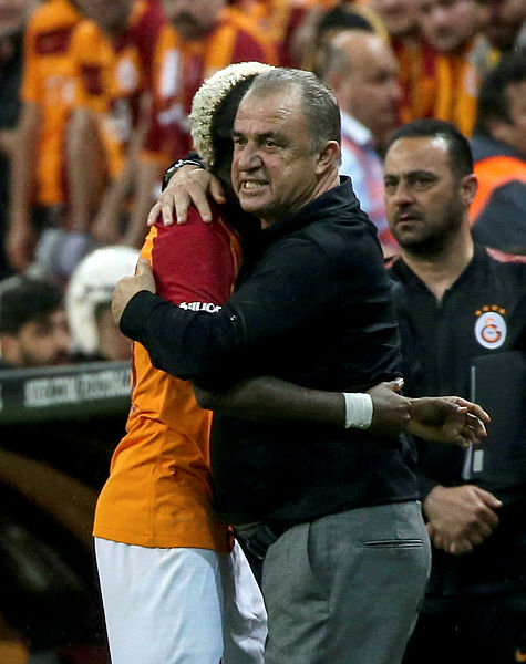 Galatasaray’da sol kanada transfer çıkarması!