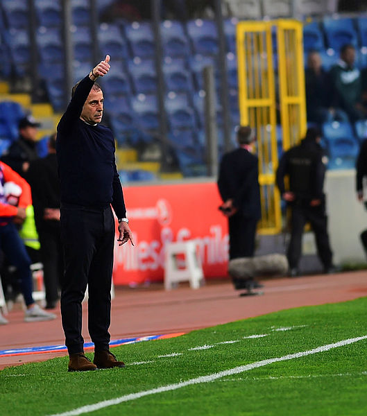 Beşiktaş’ın yeni teknik direktörü kim olacak?