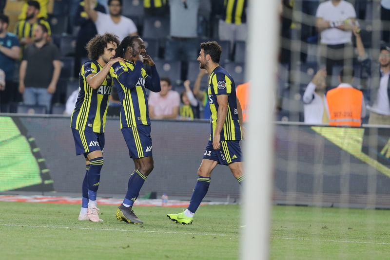 Fenerbahçe’den 3’lü transfer harekatı!