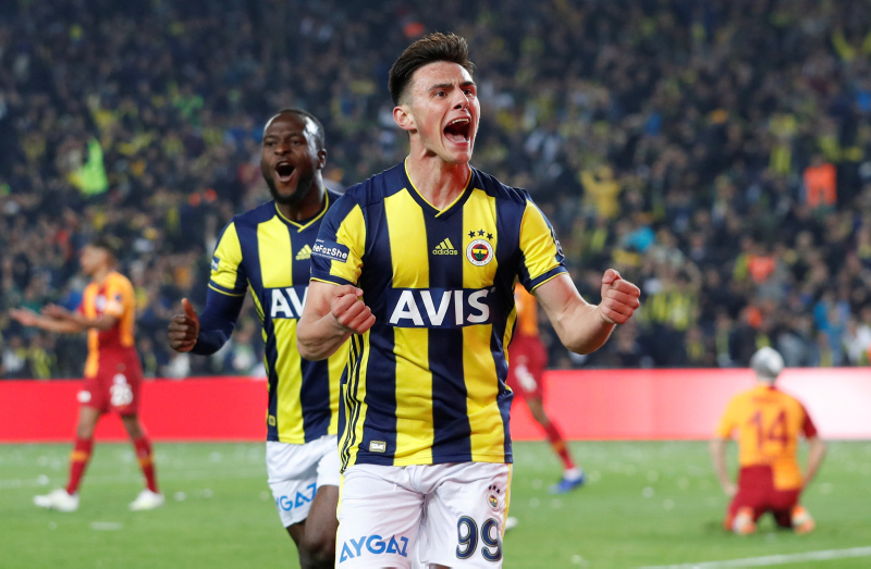 Fenerbahçe’de Eljif Elmas’a tarihi teklif!