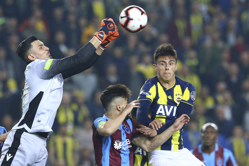 Fenerbahçe’de Eljif Elmas’a tarihi teklif!