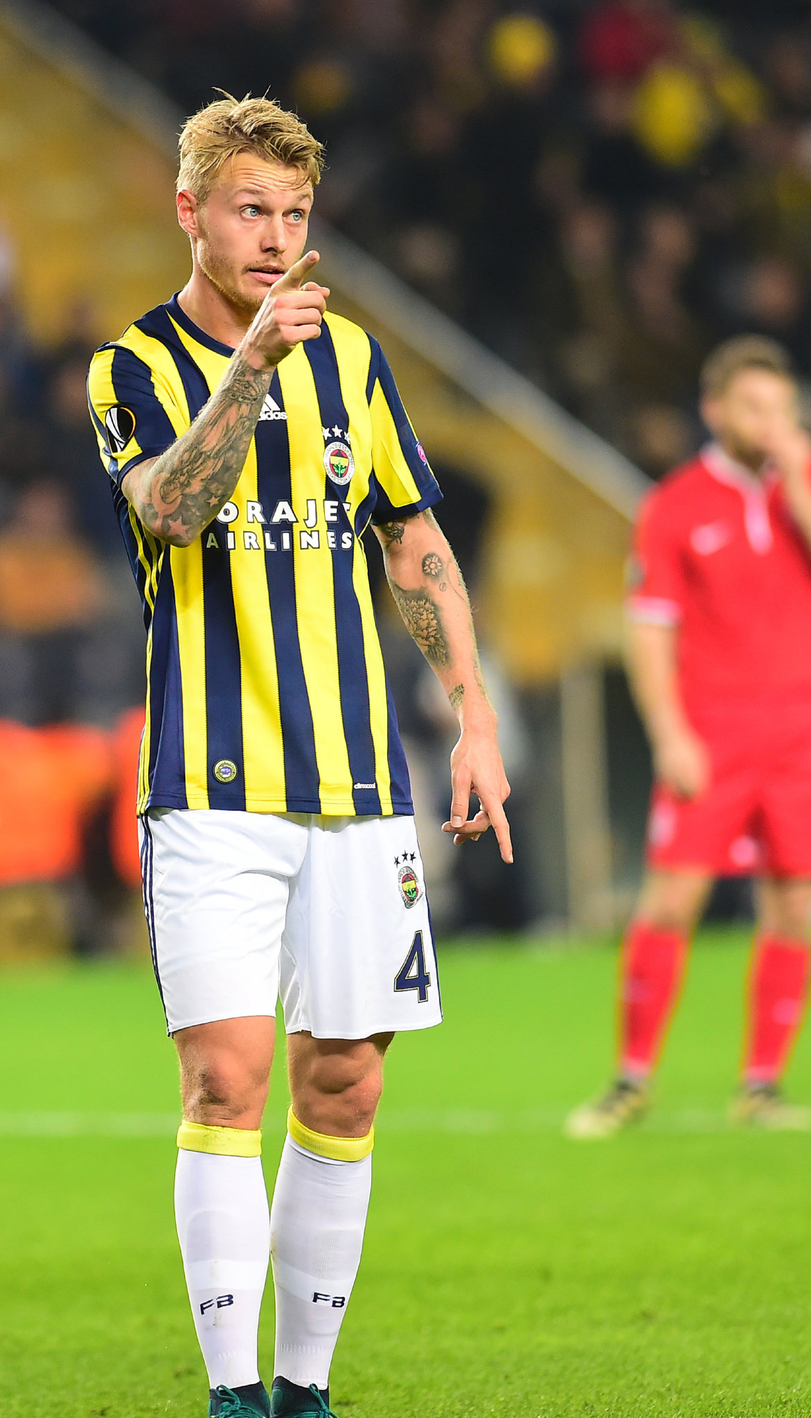 Fenerbahçe eski yıldızı Kjaer ile anlaştı