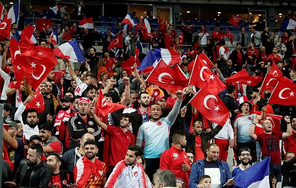 Stadyumlara ne zaman seyirci alınacak? Nihat Özdemir tarih verdi