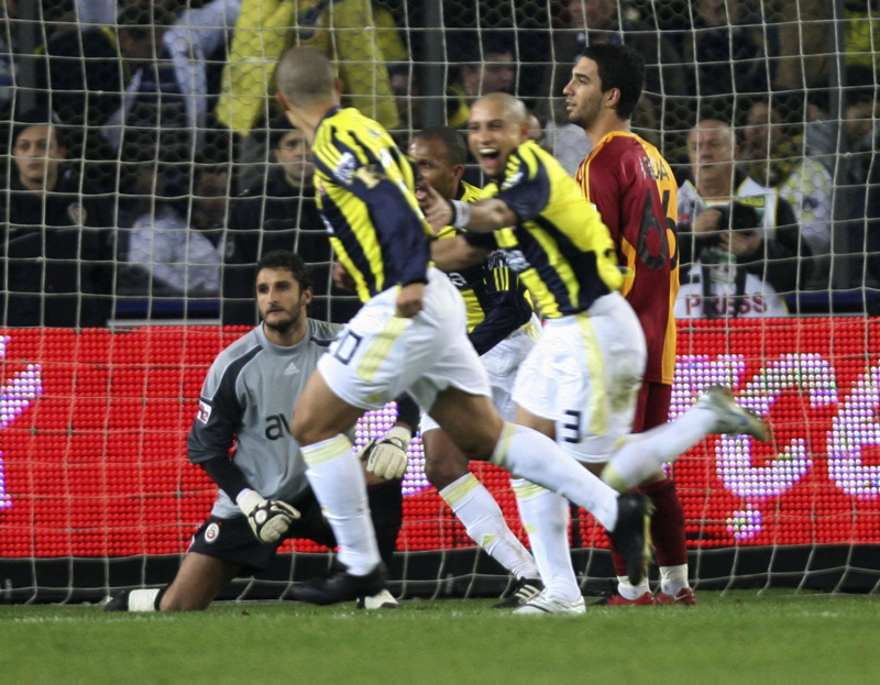 Roberto Carlos’tan flaş itiraf! Fenerbahçe ve Galatasaray...
