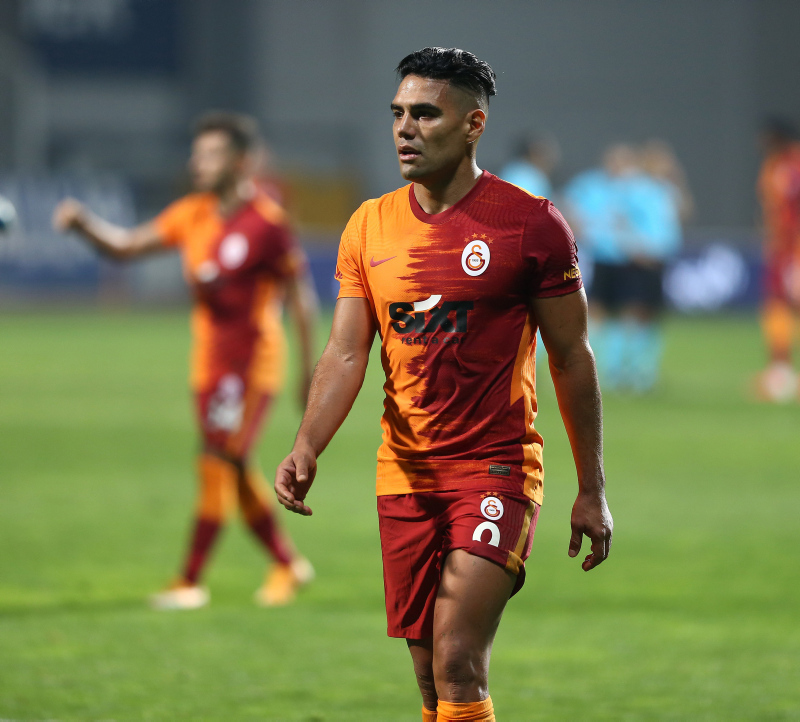 Galatasaray’da Falcao krizi büyüyor! Yönetim ile görüştü