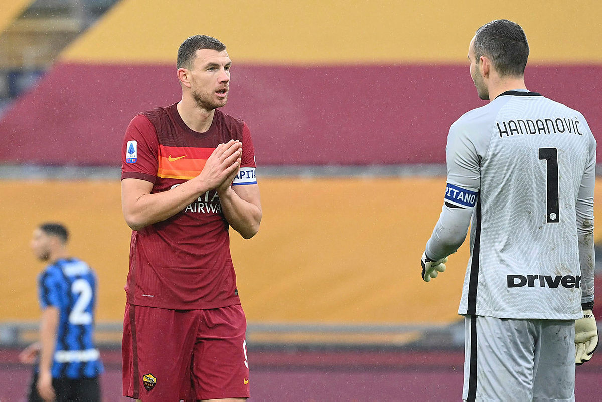 Transferin son gününde bu oldu! Edin Dzeko Mert Hakan ve Ozan Tufan...