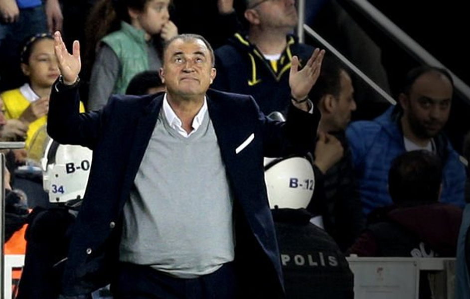 Son dakika transfer haberi: Görüşmeler başladı! Galatasaray’da 3 imza yolda...