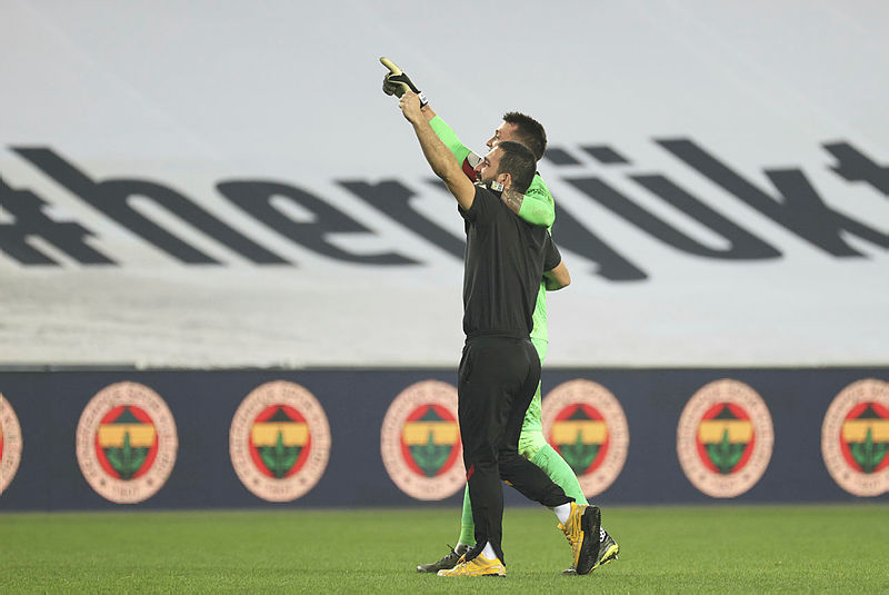 Fatih Terim o ismi istedi! Muslera’dan sonra kale onun