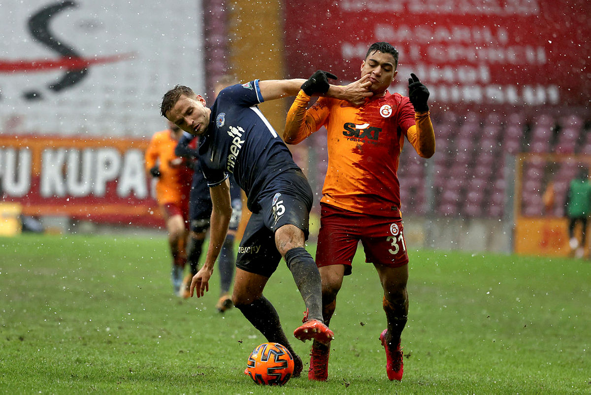 Galatasaray-Kasımpaşa maçında Mohamed’in kahveli gol sevinci! İşte o anlar