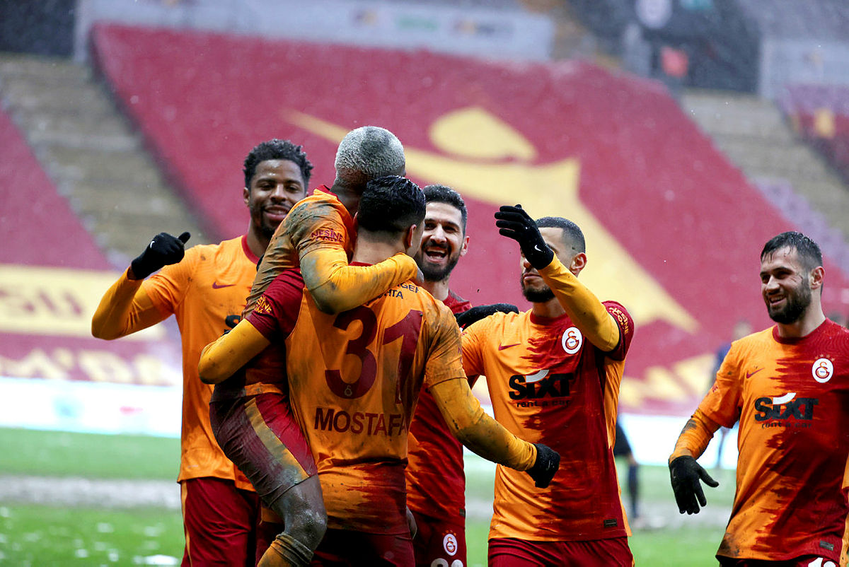 Galatasaray-Kasımpaşa maçında Mohamed’in kahveli gol sevinci! İşte o anlar