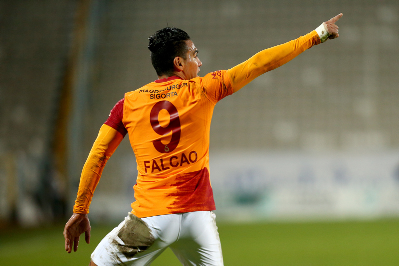 Son dakika haberi: Galatasaray’da Falcao ile ilgili gündemi sarsacak iddia! Oynamak istemiyorum