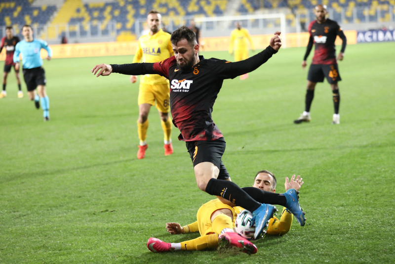 Son dakika spor haberleri: Erman Toroğlu’ndan sert sözler! Galatasaray’ı çıtır çıtır yediler